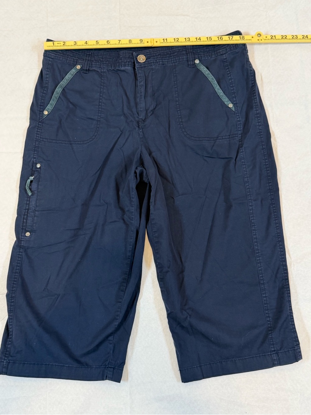 Style & Co. Navy Blue Utility Cargo Capri Pants - Size 16